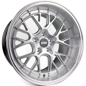 ESR CS11 18x10.5 +22 ESR Wheels